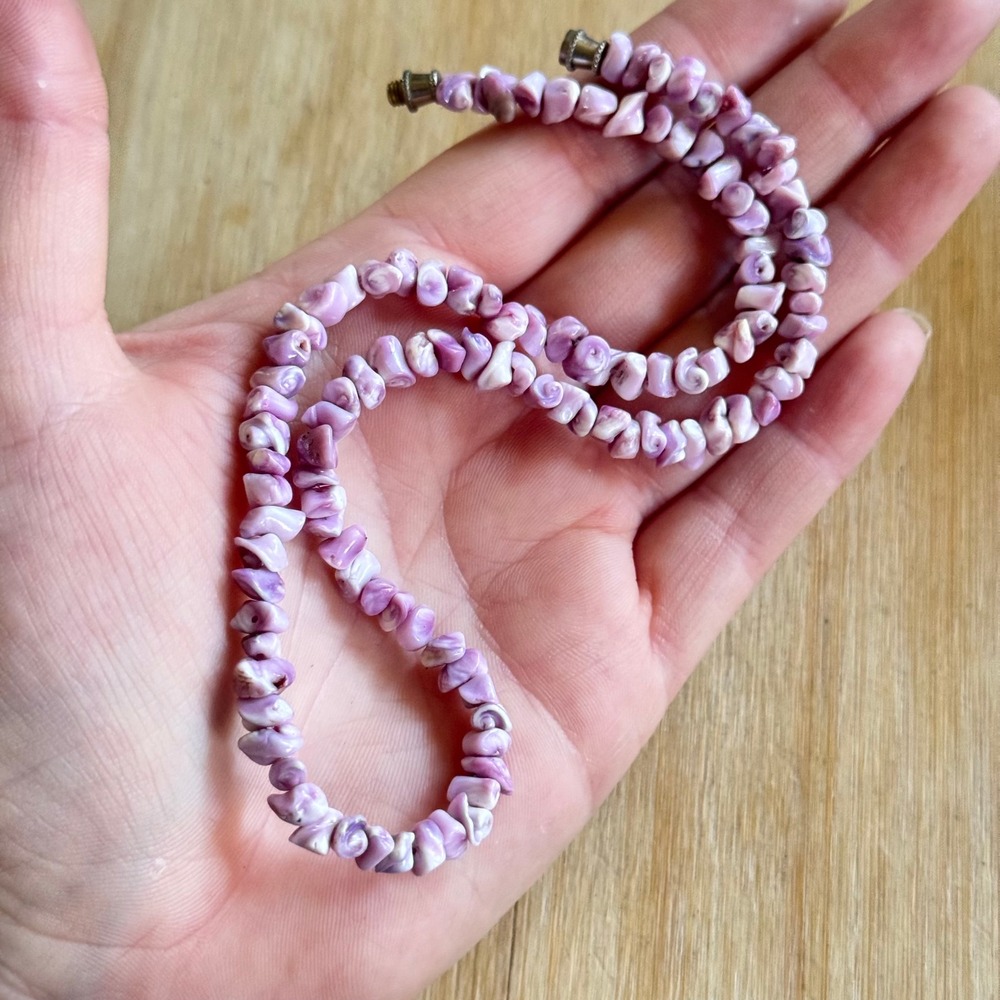 VTG Lavender Purple Shell Choker Necklace Surfer 70s 16" Beads 21g Retro Groovy